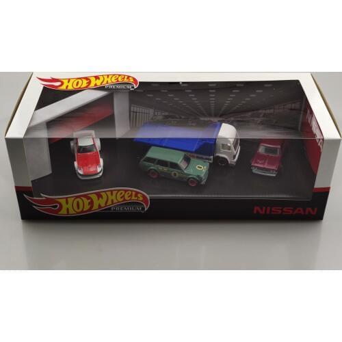 Hot Wheels Premium 1/64 Car Datsun 510 Wagon Nissan Laurel 2000 SGX Car Culture Team Transport Collection Diecast Model Cars