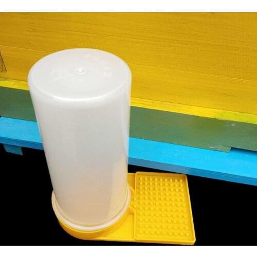 2pcs Beekeeping Beehive Water Feeder Bee Drinking Nest Entrance Beekeeper Cup Tool Drinking Nest Beekeeper Tool Farm Beekeeper