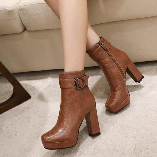 Brand Design Women All-Match Ankle Boots Fashion Belt Buckle Waterproof Platform Super High Square Heel Fall Winter Ladies Shoes