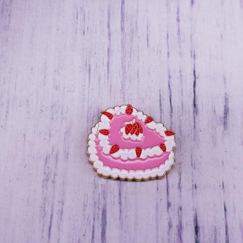 Strawberry cake pin bakers and sweet dessert lovers gift creative birthday jewelry