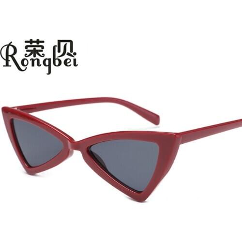 Taking snapshots of irregular small glasses 6888 restoring ancient ways to decorate the new triangle sunglasses