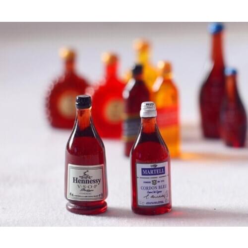 5Pcs/set 1/12 Dollhouse Miniature Accessories Mini Wine Bottle Simulation Drinks Model Toys for Doll House Decoration