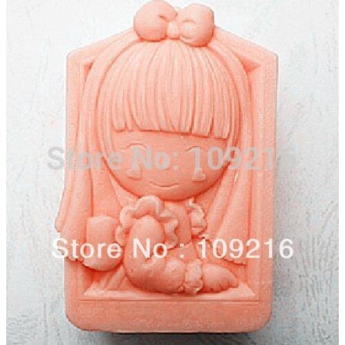 Wholesale!!1pcs Shy Little Girl (50442) Silicone Handmade Soap Mold Crafts DIY Mold