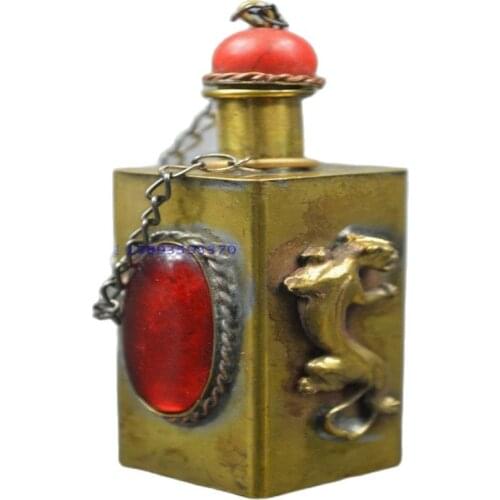 China Beijing old carved snuff bottle of house lizard brass
