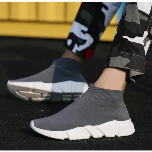 Plus Size High Top Sneakers Socks Men Running Shoes Sports Women Sport Shoes Men Gray Zapatos De Hombre Deportivo Fitness B-246