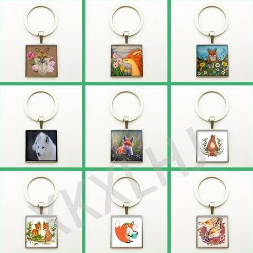 Vintage Cute Fox and Flower Pattern Square Keychain Glass Convex Circle Demonstrate Flat Back Gift for Woman Key Chain Discovery