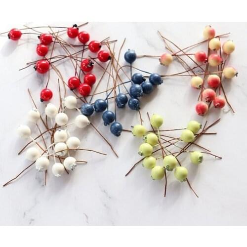 100Pcs/Bag Artificial Berries Beautiful Ornamental Nice-looking Handmade Imitation Fruits Berries Decoration for Wedding