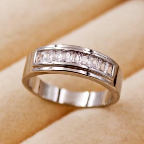 New Fashion Round white Zircon Rings Sweet Elegant Square Ring for Girl Women Finger Bague jewelry Bridal WeddingGift Delicate