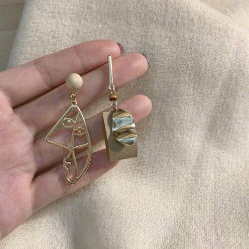 New Vintage Gold Color Geometric Drop Earrings for Women 2020 Statement Hollow Abstract Face Dangle Earring Brincos