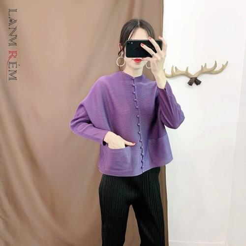 LANMREM Fashion 2021 New Spring Summer Shirts Women Pleated Shirt Single Breasted Fashion Tops With Pockets SA566