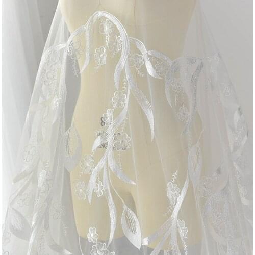 Peacock feather eyelash sequin embroidery lace fabric high-end wedding dress decoration mesh gauze cloth off-white