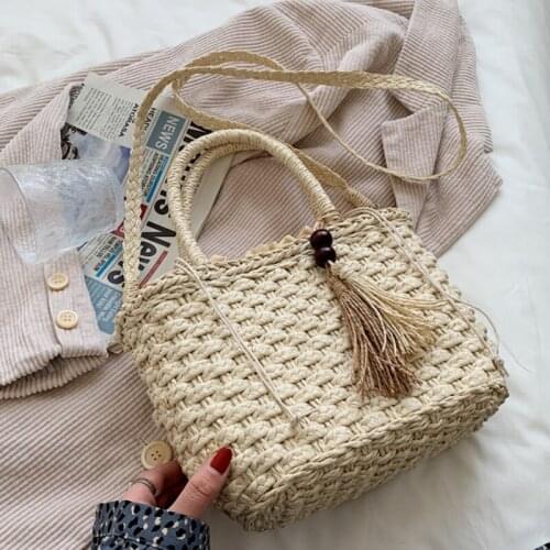 Fashion Tassel Straw Handbag 2021 Summer New Hand-Woven Rattan Bag Woven Purse Wicker Beach Bag Bohemia Shoulder Messenger Bags