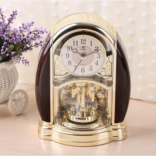 CHRISTMAS DECORATSILENT CLOCK ANTIQUE CREATIVITY TABLE GARDEN DECORATIVE CLOCK EUROPEAN LIVING ROOM CLOCK ARTISTIC DECORA