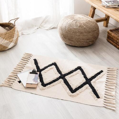Nordic Style Hand Woven Area Rugs Tassels Geometric Kids Bedroom Bedside Sofa Carpet Tufted Plush Soft Striped Decor Floor Mats