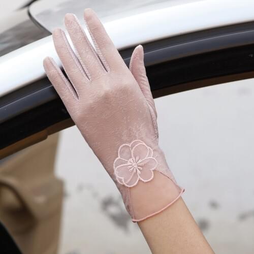 1 Pair New Sexy Summer Women UV Sunscreen Short Sun Female Gloves Fashion Ice Silk Lace Driving Of Thin Touch Screen Lady Gloves