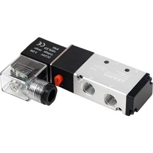 Solenoid control valve 220V solenoid valve 4v210-08 two position five way one in two out DC24 / 12 / 36 / 110V