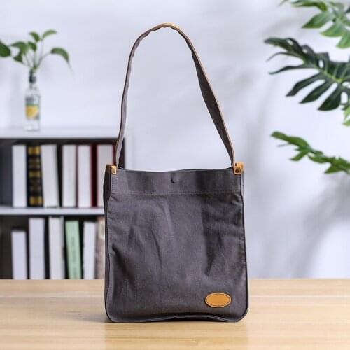 VZVA Women's Shoulder Bags