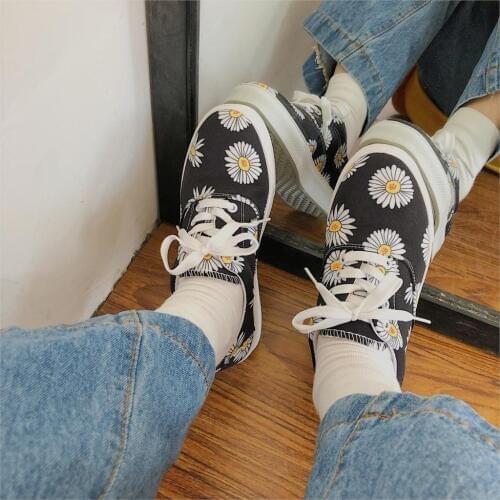 Daisy Canvas Shoes Female 2019new Students Korean Version Of Wild Ulzzang Harajuku Port Wind Shoes Women Ins Tide Sneakers Shoes