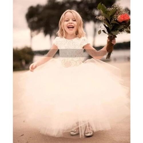 Ivory Lace and Tulle Flower Girl Dress for Wedding Short Sleeve Sash Layyed Tutu Skirt Kids Formal Wear Custom Made Girl Dresses