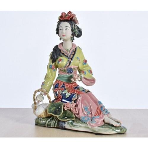 CHINESE BEAUTY PORCELAIN LADY STATUE COLLECTIBLE CRAFT ANTIQUE IMITATION CERAMIC FIGURE FIGURINE FOR DECORATION R2426
