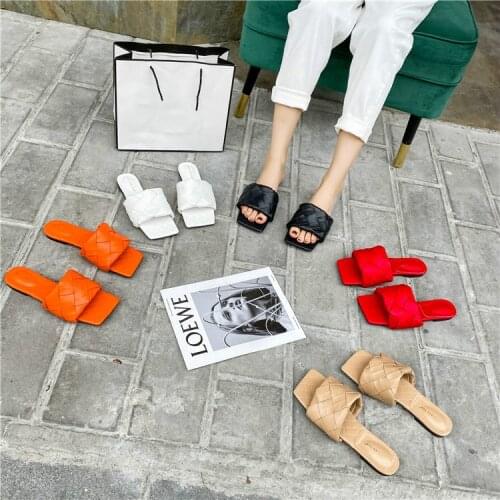 2020 Summer New Style Woven Surface Single-strap Slipper Square Head Slipper Flat Versatile Womens Slippers