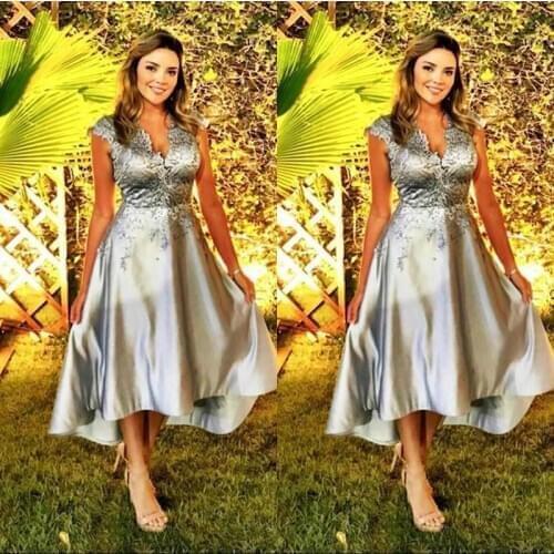 High Low A Line Mother of the Bride Dresses with Applique Lace Capped V Neck Wedding Guest Dress Short Prom Gowns