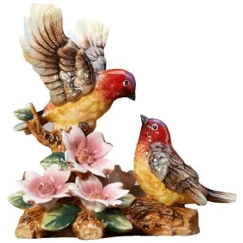 The linnet Small handicraft of Europe type pottery and porcelain places adornment to live in to celebrate wedding ceremony outle