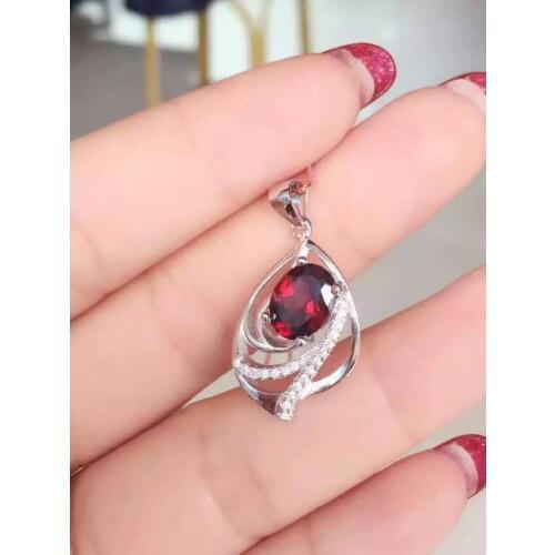 Natural red garnet stone pendant 925 Sterling silver Natural gemstone Pendant Necklace trendy Elegant surround jewelry
