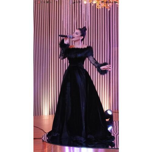 Vintage Black Vestidos De Fiesta Scoop Appliqued Beaded A Line Floor Length Fur Long Sleeve Max Evening Dresses 2019
