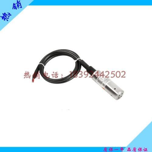 Integrated temperature and liquid level transmitter and temperature transmitter transmitter