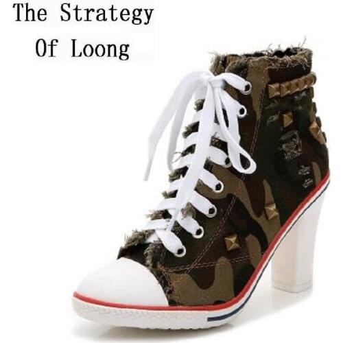 Spring Autumn Women Pointed Toe Rivets Denim Short Boots 2019 New Fashion Casual Winter High Heels Lady Jean Ankle Boots