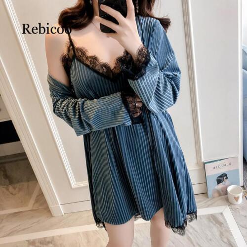 Winter Women Pajamas Set Gold Velvet Robe Gown Set Autumn Sexy Lace Sling 2 Peices Women Sleepwear Pajamas Bathrobe
