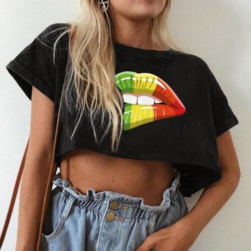 2021 Sexy Colored Lips Print Cropped Top Women Stretch Navel Short Summer Loose Streetwear Tshirt Harajuku Top Women Clothes