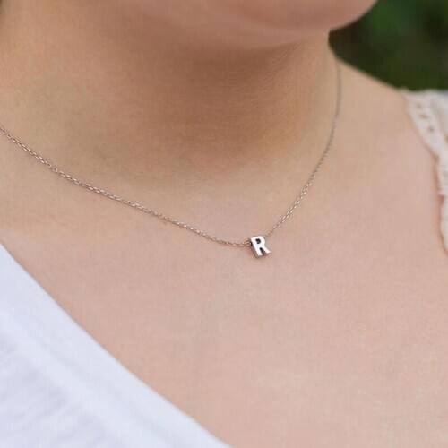 Simple European 26 Letters Pendant Choker Necklace for Women Short Chains Clavicle Necklace Jewelry Gift Kolye YN1025