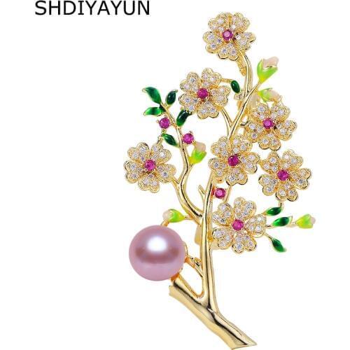SHDIYAYUN Pearl Brooch For Women Plum Blossom Brooches Pins Natural Freshwater Pearl Fine Jewelry Accessories High grade Jewelry