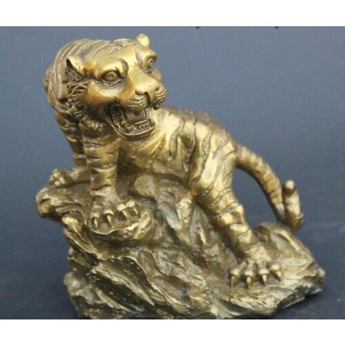 China Fengshui Copper Brass ferocity Animal Tiger Tigers Roar Statue Figurine