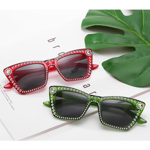 Fashion Oversized Diamond Sunglasses Women Square Frame Rhinestone Crystal Sun Glasses Luxury Vintage Sunglass Shades UV400