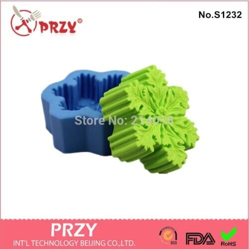 Wholesale Christmas Flower Petals/resin Snow Mold/handicraft Mold /fondant Cake Decoration Aroma Stone Moulds Silicone Rubber