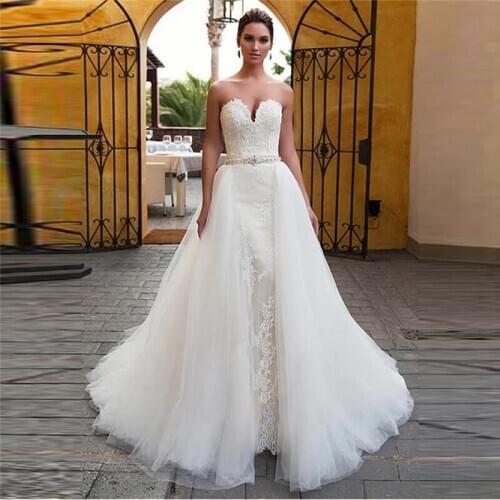 2021 New Designer Lace Mermaid Wedding Dress Detachable Skirt Tulle Crystal Belt Sweetheart Corset Back Bride Gowns