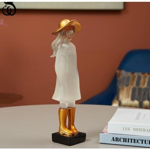 WU CHEN LONG Nordic Ideas Transparency Boy And Girl Art Sculpture Gentleman Figure Statue Resin Craft Home Decorations R6452