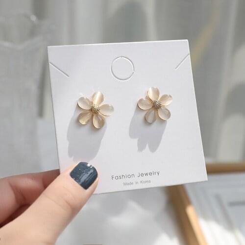 S925 needle small design sense petal earrings simple temperament web celebrity cold air earrings clip