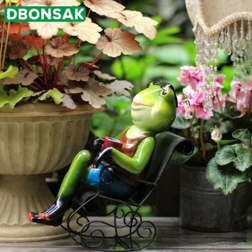Outdoor Garden Frog Decoration Frog Rocking Chair Decoration Animal Sculpture Home Office Desktop Courtyard Gardening Ornament