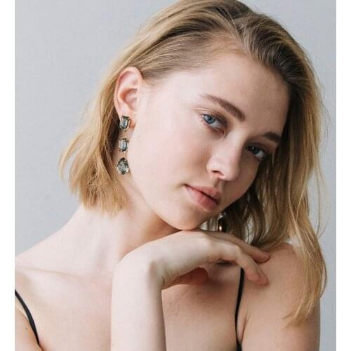 Personalized artificial crystal temperament personalized ladies earrings