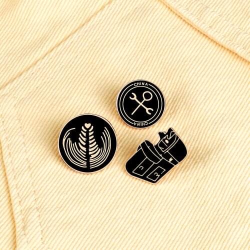 Vintage Coffee Latte Art Enamel Pins Black Coffee Machine Brooches Women Jean Coat Lapel Pin Badges Jewelry Gift for Friend New