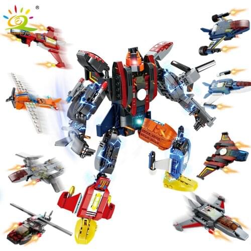 HUIQIBAO 749PCS WW2 Military Mecha Vehicle Airplane Weapon Building Blocks City Robot Aircraft Fighter Bricks Toys For Children