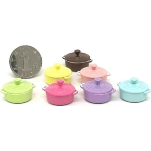 Mini 1/12 Miniature Dollhouse Soup Pot Play Kitchen Cooking Utensil for BJD Doll Food Toy Accessories Cute Candy Color