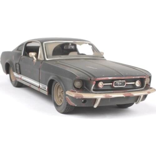 Maisto Diecast 1:24 Scale Do the old Edition Ford Mustang GT Alloy Car Model Toy Adult Collectible Gifts Souvenir Display Show