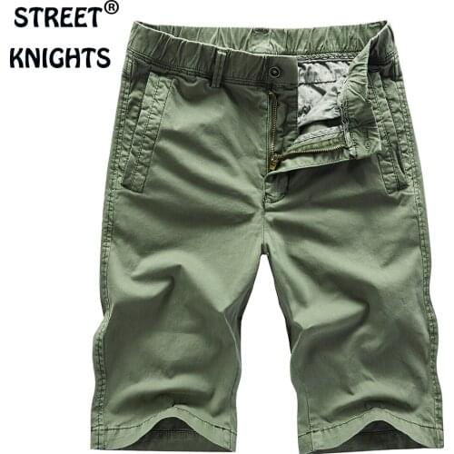 Mens 2021 Summer New Casual Fashion Style Pure Color Leisure Soft Touch Shorts Men 97.5% Cotton Street Knee-Length Beach Shorts