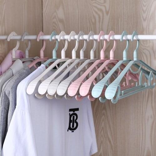 2/5/10/20pcs Clothes Hanger Racks Portable Plastic Display Hangers Windproof Wardrobe Coats Pants Hanger Clothing Organizer