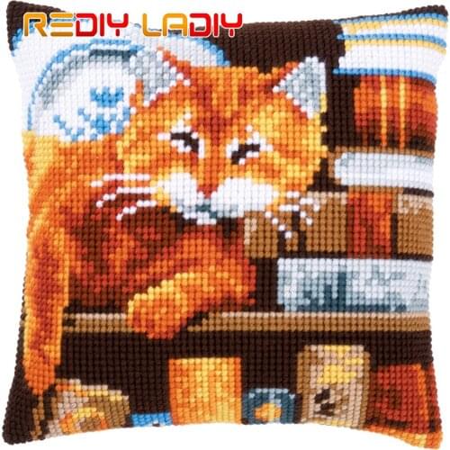 DIY Cross Stitch Cushion Cover Cat and Books Pillow Case Pre-Printed Canvas Acrylic Thick Yarn Cross-stitch Needlepoint Kits